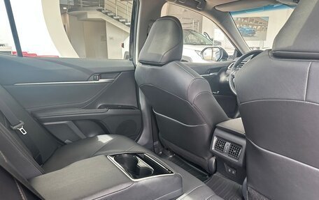 Toyota Camry, 2022 год, 3 990 000 рублей, 13 фотография