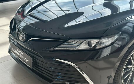 Toyota Camry, 2022 год, 3 990 000 рублей, 5 фотография