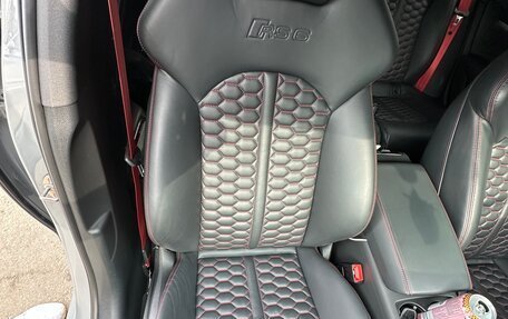 Audi RS 6, 2016 год, 8 650 000 рублей, 28 фотография