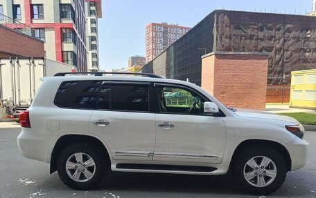 Toyota Land Cruiser 200, 2015 год, 3 500 000 рублей, 4 фотография