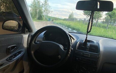 Hyundai Accent II, 2004 год, 389 990 рублей, 6 фотография