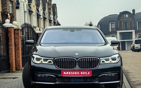 BMW 7 серия, 2016 год, 2 850 000 рублей, 2 фотография