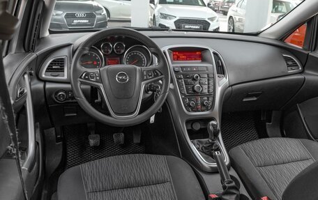Opel Astra J, 2012 год, 770 000 рублей, 6 фотография