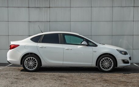 Opel Astra J, 2012 год, 770 000 рублей, 5 фотография