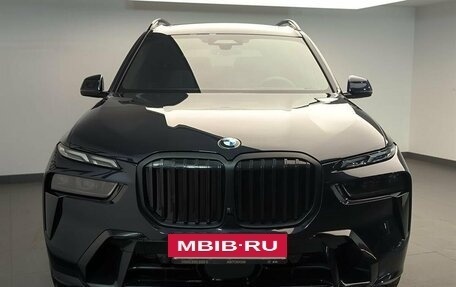 BMW X7, 2024 год, 21 700 000 рублей, 3 фотография