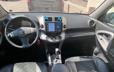 Toyota RAV4, 2007 год, 1 050 000 рублей, 2 фотография