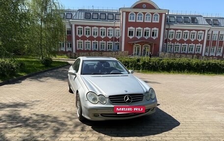 Mercedes-Benz CLK-Класс, 2003 год, 850 000 рублей, 2 фотография