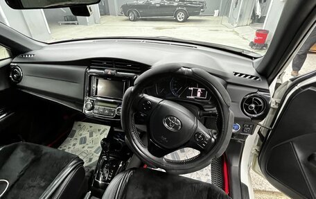 Toyota Corolla, 2015 год, 1 350 000 рублей, 9 фотография