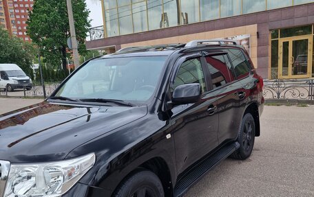 Toyota Land Cruiser 200, 2011 год, 2 880 000 рублей, 3 фотография