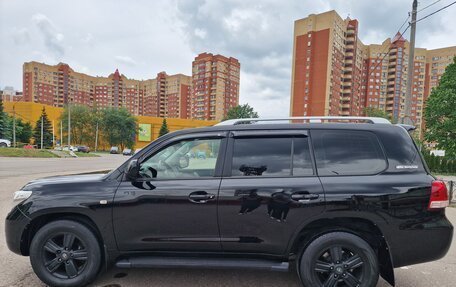 Toyota Land Cruiser 200, 2011 год, 2 880 000 рублей, 6 фотография