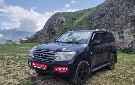 Toyota Land Cruiser 200, 2011 год, 2 880 000 рублей, 15 фотография