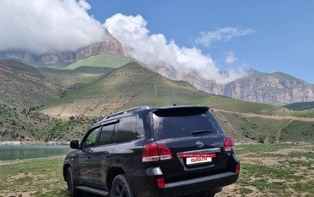 Toyota Land Cruiser 200, 2011 год, 2 880 000 рублей, 14 фотография