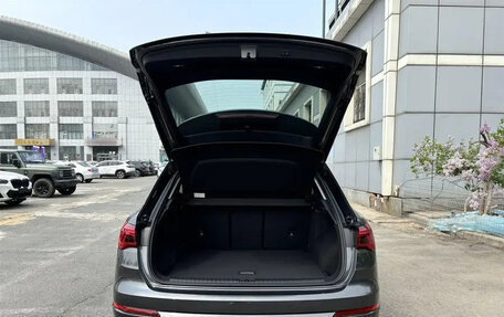 Audi Q3, 2022 год, 2 590 000 рублей, 13 фотография