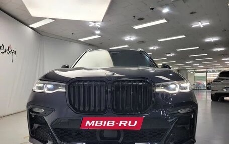 BMW X7, 2022 год, 7 230 000 рублей, 3 фотография