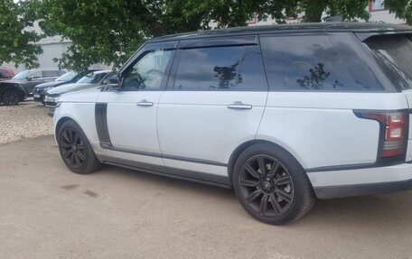 Land Rover Range Rover IV рестайлинг, 2017 год, 5 300 000 рублей, 6 фотография