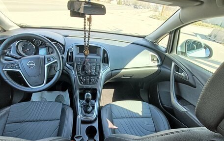 Opel Astra J, 2013 год, 850 000 рублей, 15 фотография