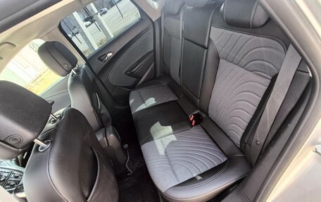Opel Astra J, 2013 год, 850 000 рублей, 17 фотография