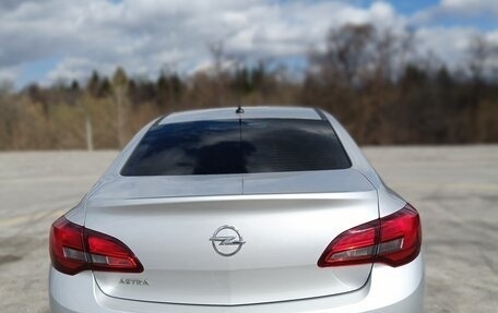 Opel Astra J, 2013 год, 850 000 рублей, 3 фотография