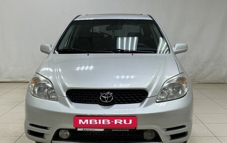 Toyota Matrix, 2002 год, 660 000 рублей, 2 фотография