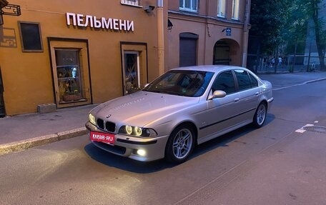 BMW 5 серия, 2003 год, 2 800 000 рублей, 1 фотография