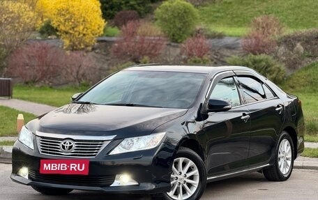 Toyota Camry, 2012 год, 1 570 000 рублей, 1 фотография