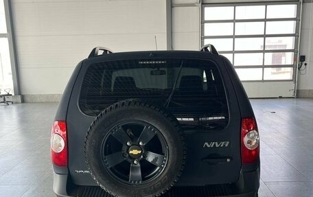 Chevrolet Niva I рестайлинг, 2015 год, 509 000 рублей, 6 фотография