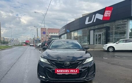 Toyota Camry, 2020 год, 3 365 000 рублей, 2 фотография