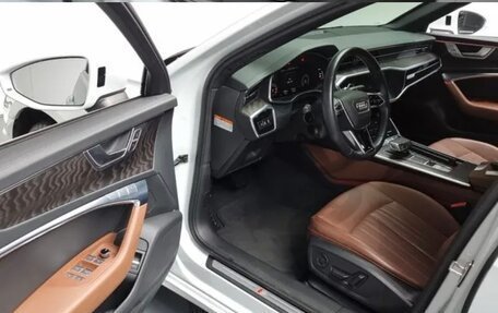 Audi A6, 2021 год, 3 856 000 рублей, 13 фотография