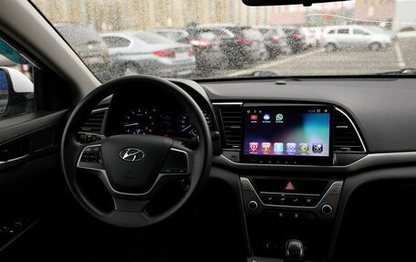 Hyundai Elantra VI рестайлинг, 2016 год, 1 355 000 рублей, 6 фотография