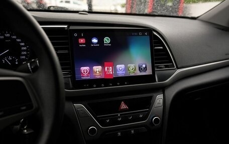 Hyundai Elantra VI рестайлинг, 2016 год, 1 355 000 рублей, 7 фотография