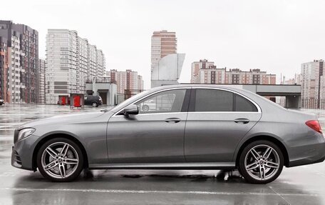 Mercedes-Benz E-Класс, 2020 год, 3 950 000 рублей, 5 фотография
