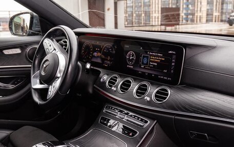 Mercedes-Benz E-Класс, 2020 год, 3 950 000 рублей, 18 фотография