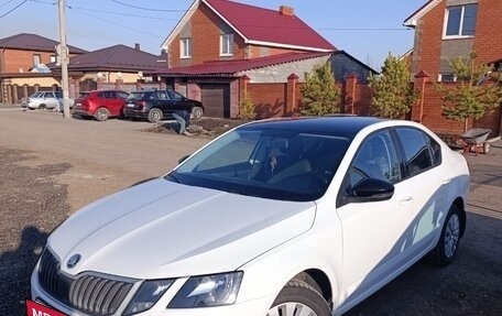 Skoda Octavia, 2017 год, 1 350 000 рублей, 4 фотография