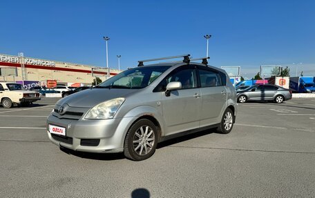 Toyota Corolla Verso I, 2005 год, 550 000 рублей, 2 фотография