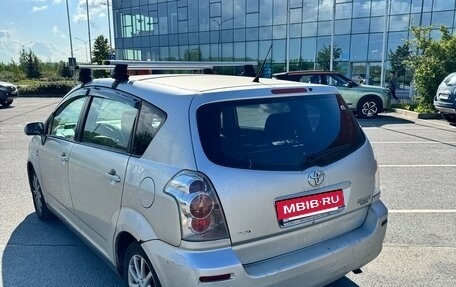 Toyota Corolla Verso I, 2005 год, 550 000 рублей, 8 фотография