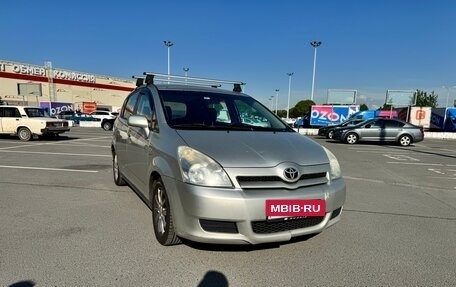 Toyota Corolla Verso I, 2005 год, 550 000 рублей, 5 фотография