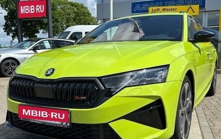 Skoda Octavia RS, 2025 год, 7 500 000 рублей, 2 фотография