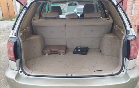 Toyota Harrier, 1998 год, 890 000 рублей, 5 фотография