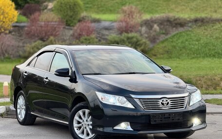 Toyota Camry, 2012 год, 1 570 000 рублей, 4 фотография