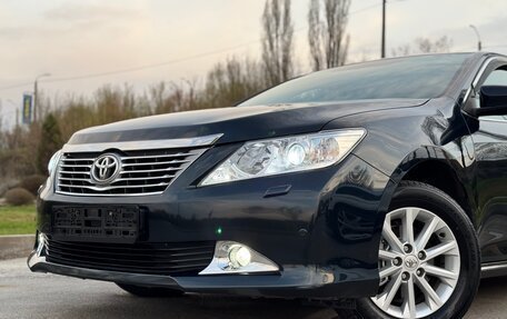Toyota Camry, 2012 год, 1 570 000 рублей, 2 фотография