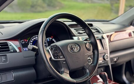 Toyota Camry, 2012 год, 1 570 000 рублей, 13 фотография