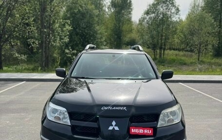 Mitsubishi Outlander III рестайлинг 3, 2006 год, 720 000 рублей, 1 фотография