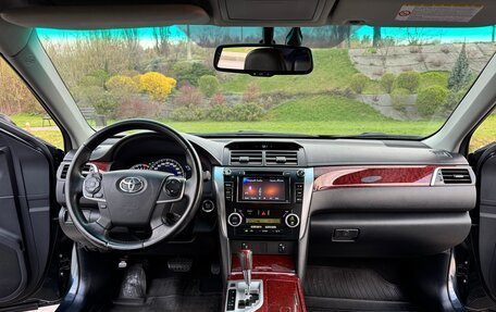 Toyota Camry, 2012 год, 1 570 000 рублей, 32 фотография