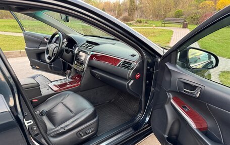 Toyota Camry, 2012 год, 1 570 000 рублей, 33 фотография