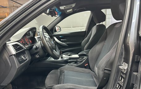 BMW 3 серия, 2017 год, 2 390 000 рублей, 15 фотография