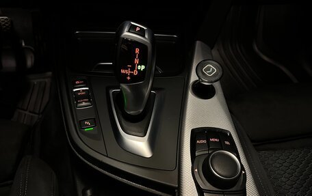 BMW 3 серия, 2017 год, 2 390 000 рублей, 26 фотография