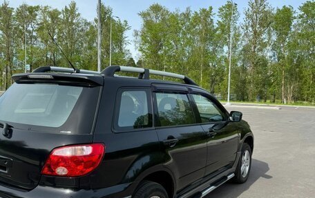 Mitsubishi Outlander III рестайлинг 3, 2006 год, 720 000 рублей, 12 фотография