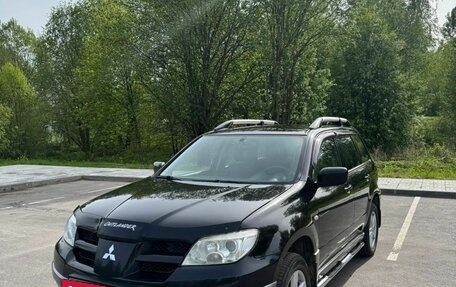 Mitsubishi Outlander III рестайлинг 3, 2006 год, 720 000 рублей, 5 фотография