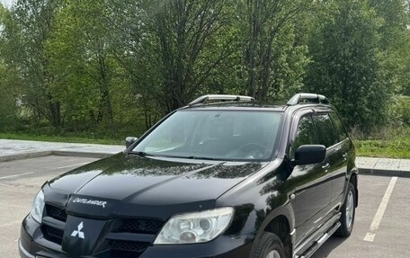 Mitsubishi Outlander III рестайлинг 3, 2006 год, 720 000 рублей, 6 фотография