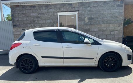 Peugeot 308 II, 2011 год, 570 000 рублей, 3 фотография
